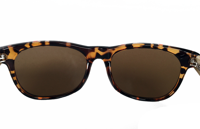 Bruine wayfarer met bamboe - sunlooper.nl - billede 2