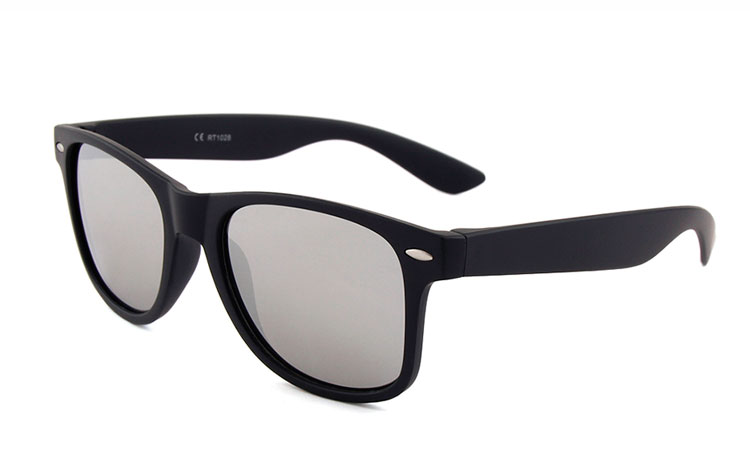 Zwarte Wayfarer met spiegelglas