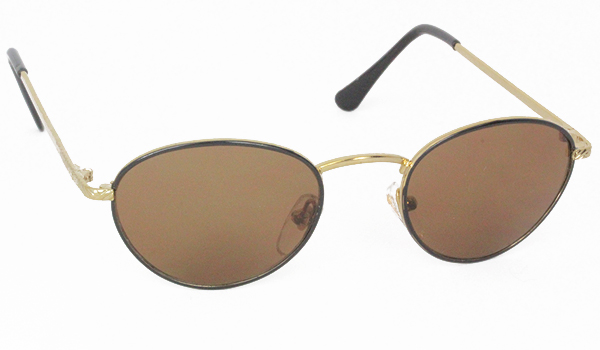 Ovale frames in een zwart goud.