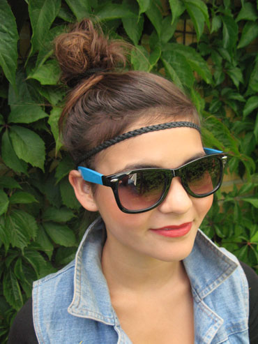 Zwart met blauwe wayfarer - sunlooper.nl - billede 2
