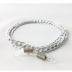 Zilverkleurige brillenketting. - Design nr. 3157