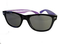 Zwart met paars wayfarer zonnebril